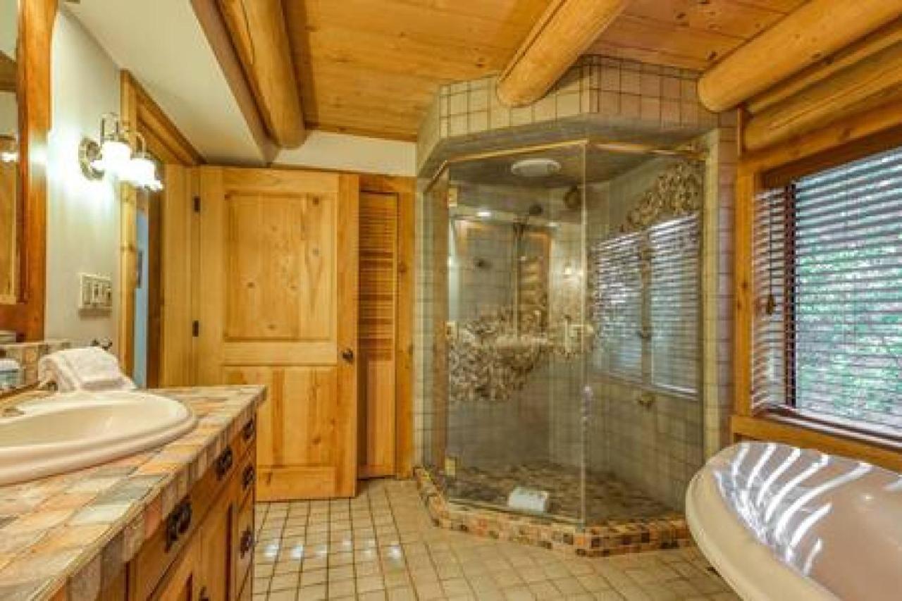 Eagles Nest - Natural Log Cabin With Guest House Idyllwild Exterior foto