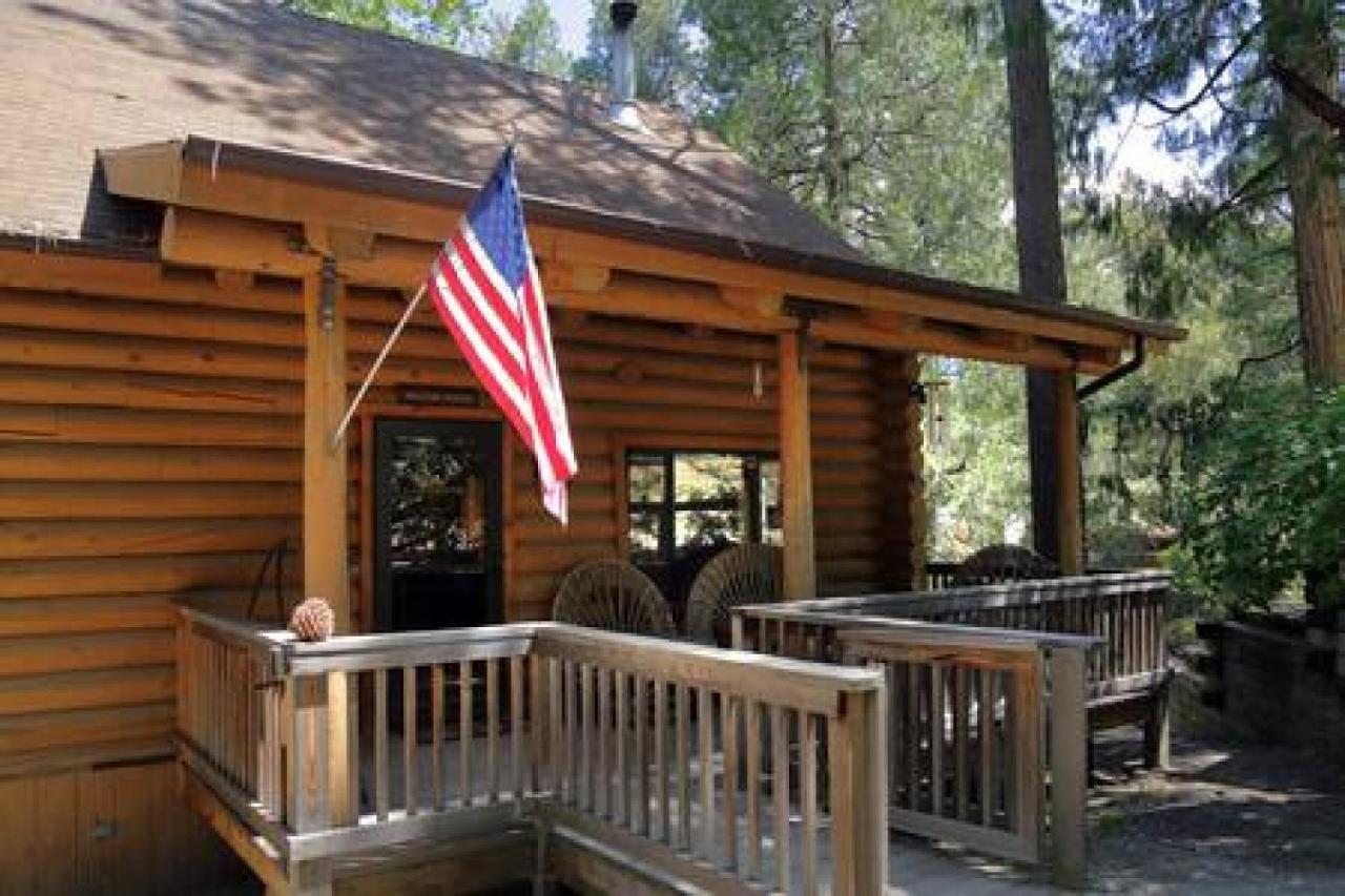 Eagles Nest - Natural Log Cabin With Guest House Idyllwild Exterior foto